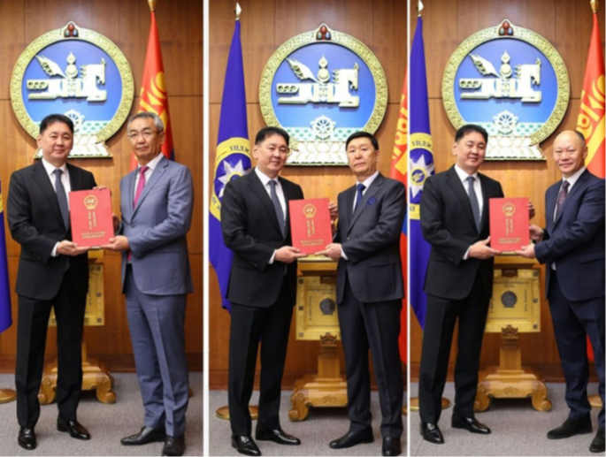 Элчин сайд нарт Итгэмжлэх жуух бичгийг нь гардууллаа